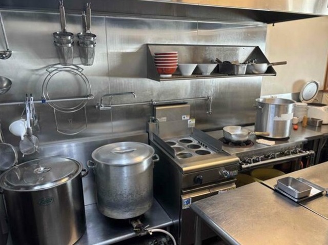 【貸店舗】リブレ元町Ⅱ1階　ラーメン屋居抜き　元町・中華街