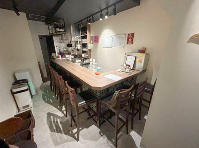 【貸店舗】森山ビル1階　居酒屋居抜き　神田