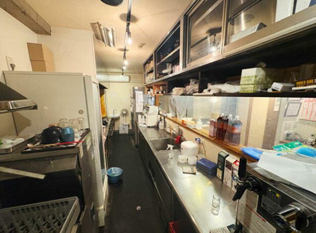 【貸店舗】栗原ビル２階　居酒屋居抜き　川崎