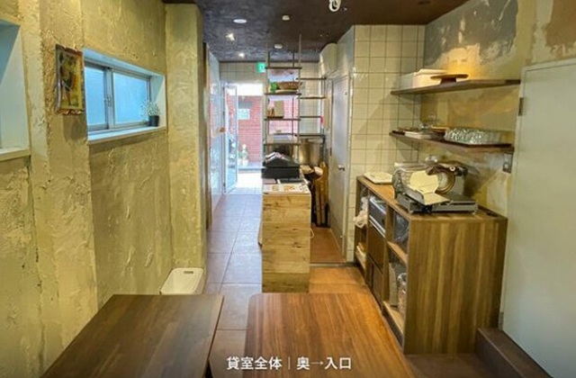 【貸店舗】アイビー代々木１階　カフェ居抜き　代々木