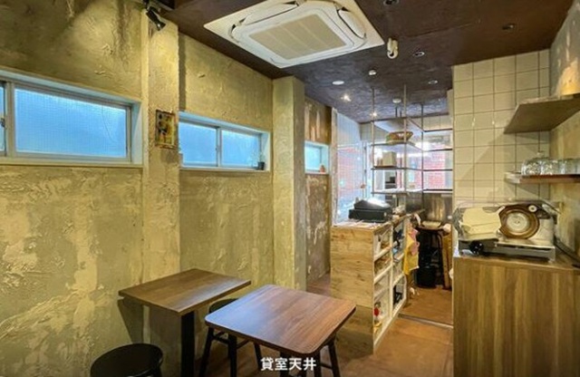 【貸店舗】アイビー代々木１階　カフェ居抜き　代々木