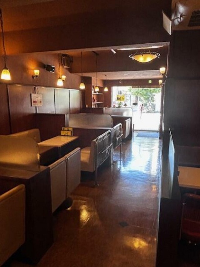 【貸店舗】コロンビアビル１階　喫茶店居抜き　蓮沼